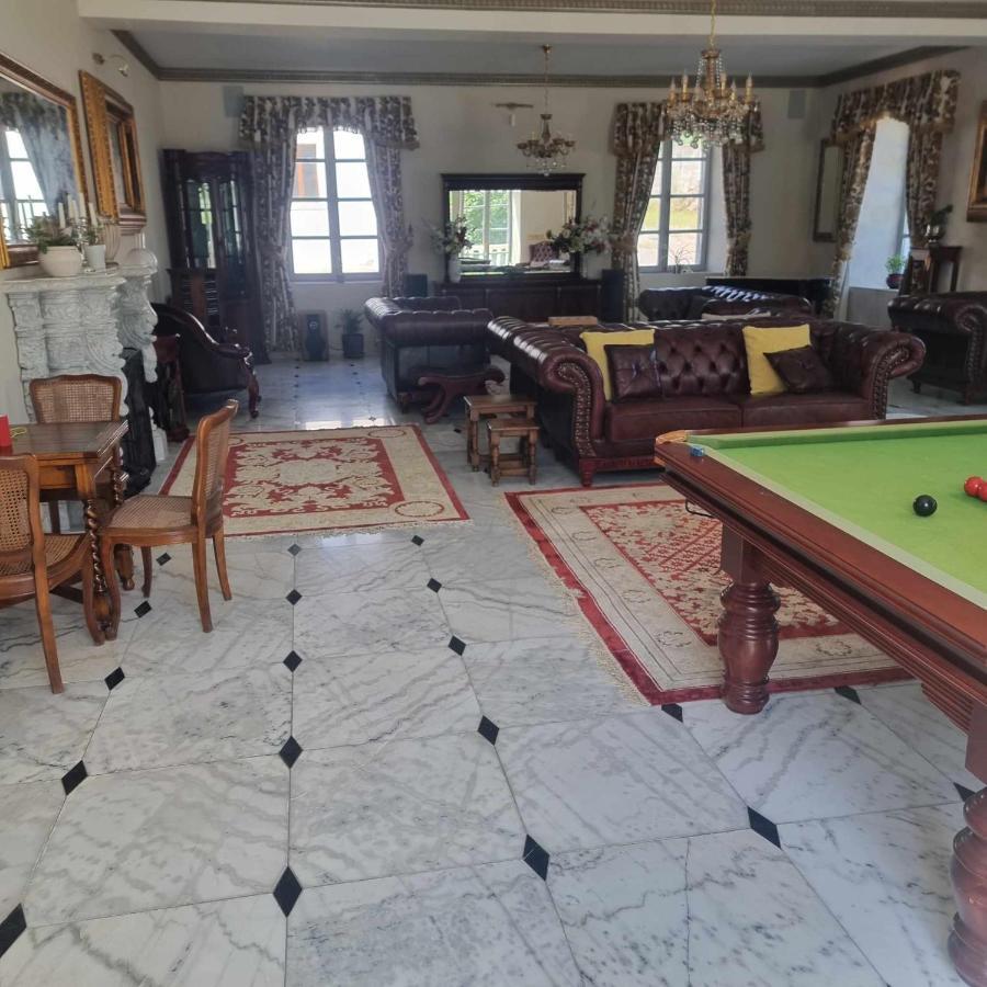 Chateau Roquehort Avec Ev Recharge Point 22Kw Monein ภายนอก รูปภาพ