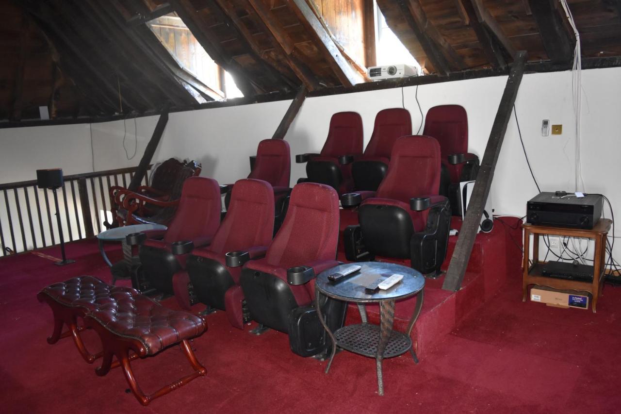 Chateau Roquehort Avec Ev Recharge Point 22Kw Monein ภายนอก รูปภาพ